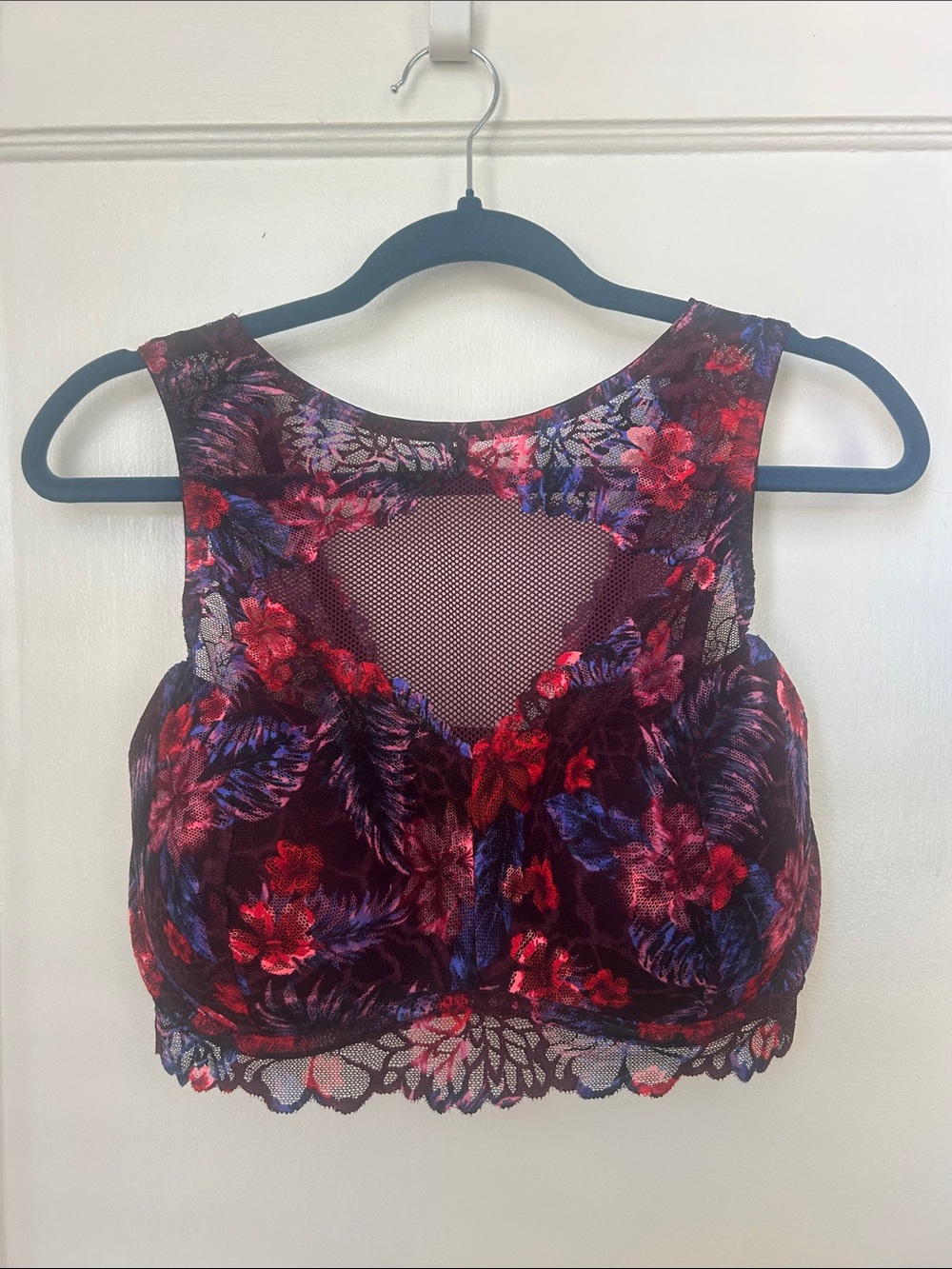 PINK Victoria's Secret Burgundy Floral Lace Bralette with Mesh Back